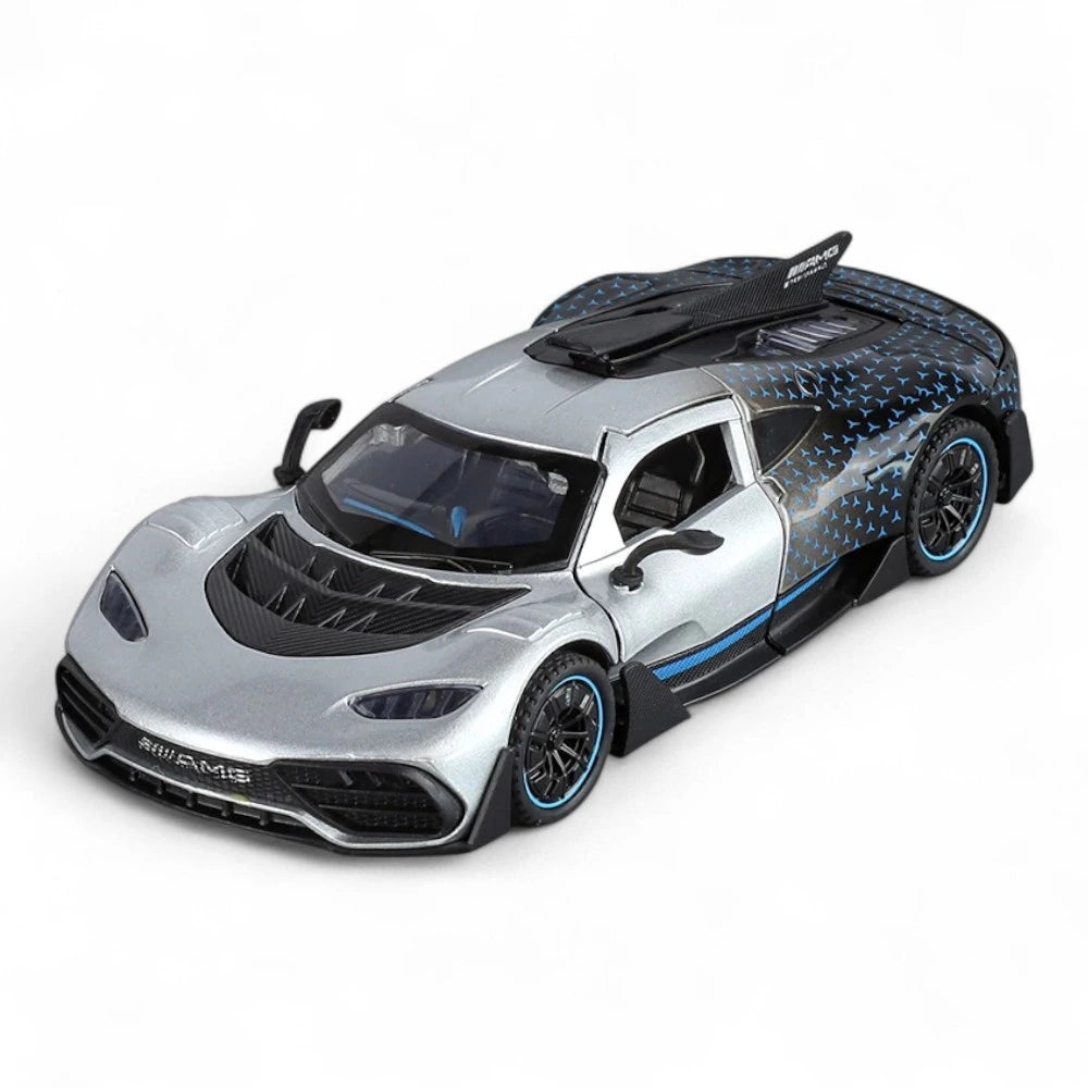 Carro em Miniatura Mercedes-Benz AMG One 1:32 em Metal com Luzes e Som Prata - MiniRare