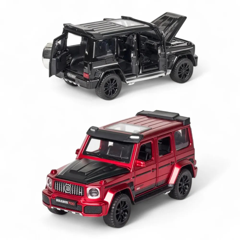 Carro em Miniatura Mercedes-Benz G63 AMG Brabus G700 1:32 em Metal com Luzes e Som 2 - MiniRare