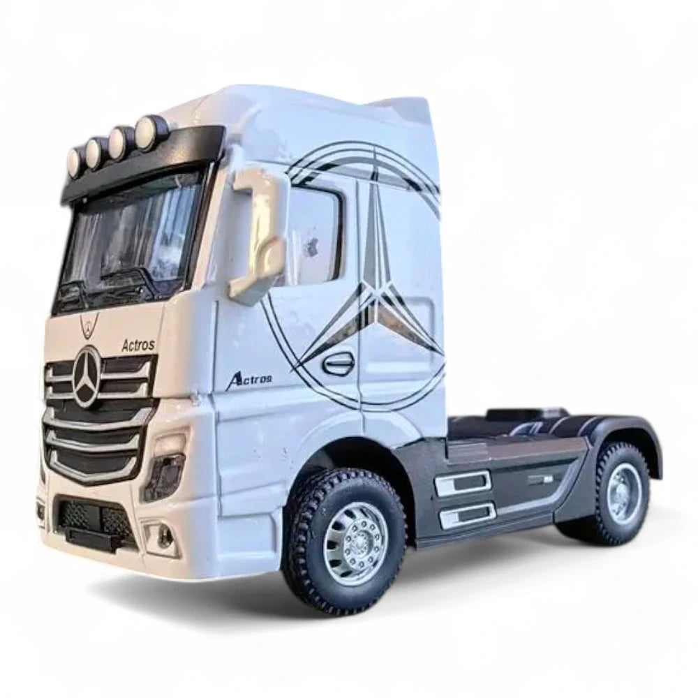 Carro em miniatura Caminhão Mercedes-Benz 1:50 em Metal Branco - MiniRare
