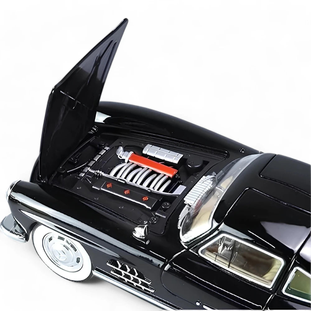 Miniatura Carro Mercedes-Benz 300 SL 1957 1:24 em Metal com Capô Aberto - MiniRare
