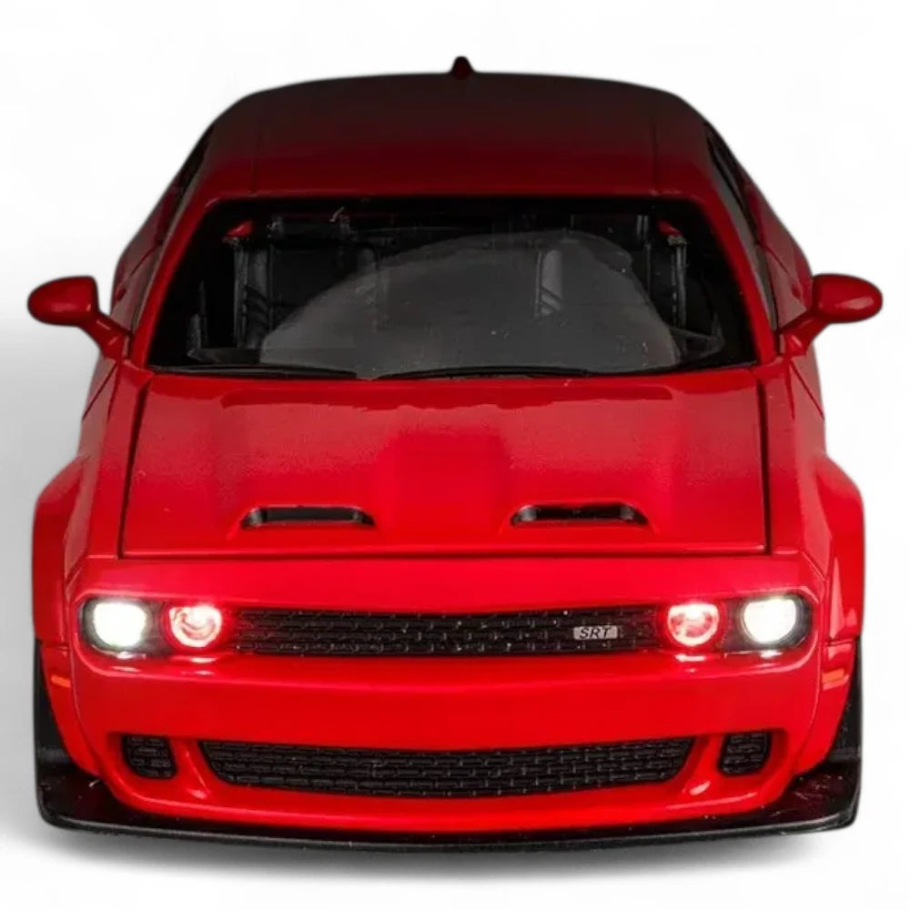 Dodge Challenger Hellcat 1:32 em Metal com Luzes e Som
